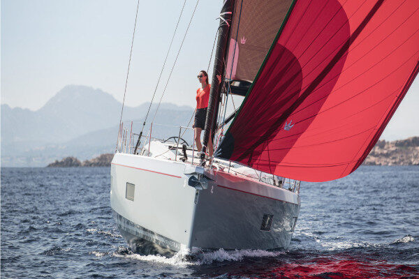 Delux Beneteau vessel weekly charter Corfu-Greece