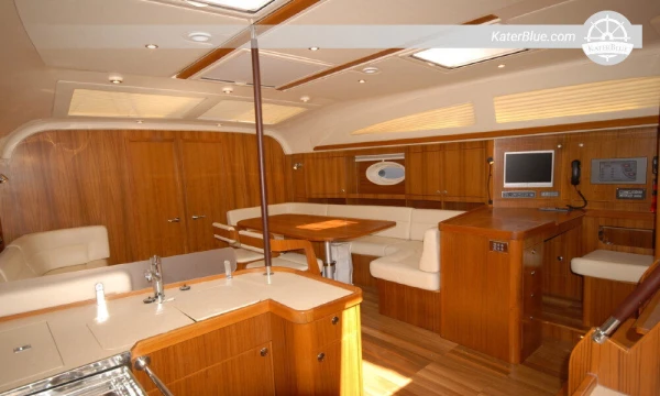 Elan deluxe vessel 3 hours charter Valencia-Spain