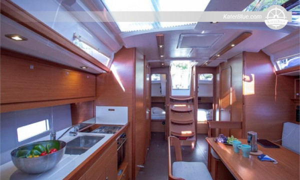 Luxury vessel Weekly charter with skipper Mallorca-Spain