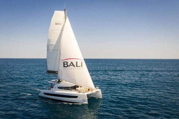 Catamarano Bali noleggio settimanale Formentera-Spagna
