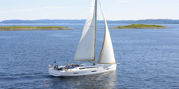 Charter settimanale con skipper unico Trogir, Croazia