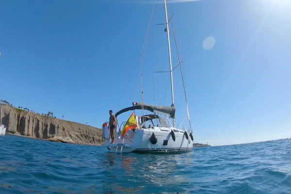 Ponořte se do Atlantiku na 3 hodiny - pronájem Gran Canaria - Španělsko