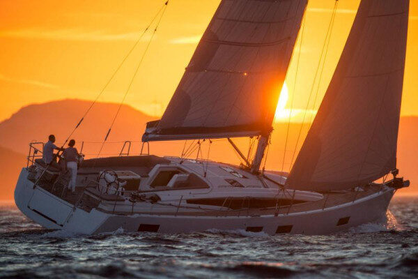 Noleggio al tramonto con skipper Cadice-Spagna
