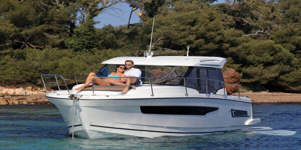 Charter di 2 giorni con skipper per l'isola di Palagruza Trogir, Croazia