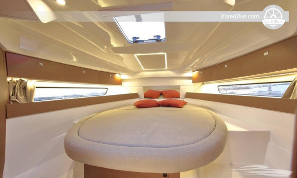 10 hour Private charter to Blue Lagoon Trogir, Croatia