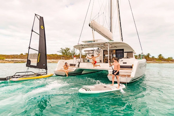 Catamaran weekly charter Mykonos-Greece