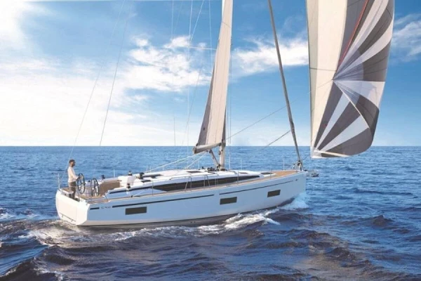 Imbarcazione Deluxe noleggio settimanale Saronikos-Grecia