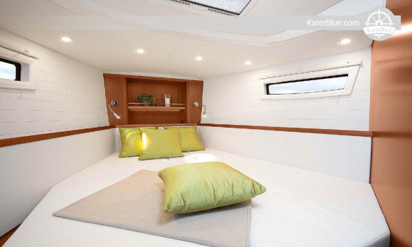 Premium yacht weekly charter Milos-Greece