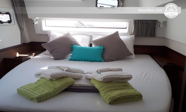 Catamaran weekly charters Lefkada Greece