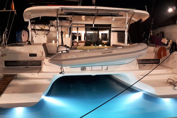 Catamarano per charter settimanale Preveza Grecia