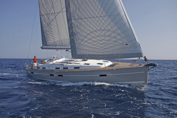 Bavaria vessel weekly charters La Trinite-sur-mer-France