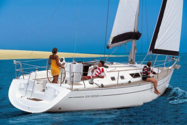 Barca a vela a noleggio con skipper Marbella-Spagna