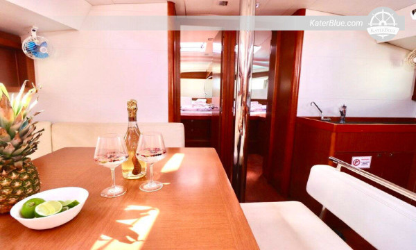 Nolo settimanale nave Beneteau Brac-Croazia