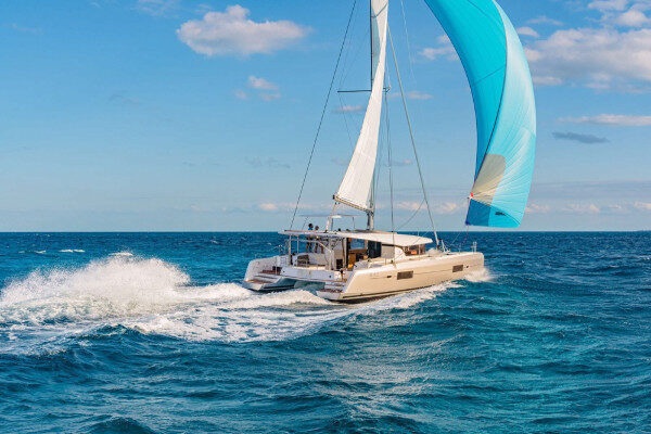 Lagoon vessel weekly charter Kastela-Croatia