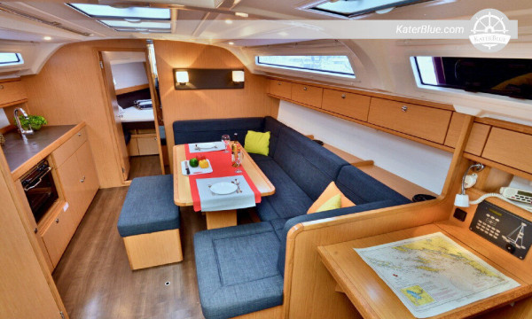 Bavaria nave charter settimanale Sibenik-Croazia