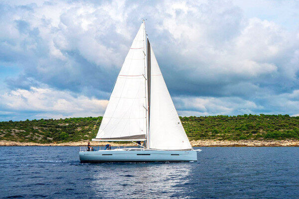 Più yacht charter settimanali Vis-Croazia