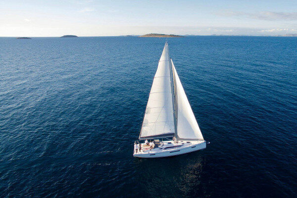 Più yacht charter settimanali Brac-Croazia