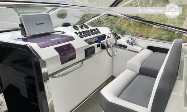 Perfect Glastron Riviera Day charters Marbella-Spain