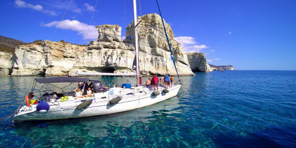 Spiagge e non solo: Noleggio barche a vela Milos, Grecia