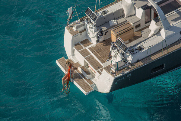 Sail to Greek islands weekly charter Saronic-Greece