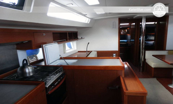 Noleggio settimanale di yacht Beneteau Hydra-Grecia