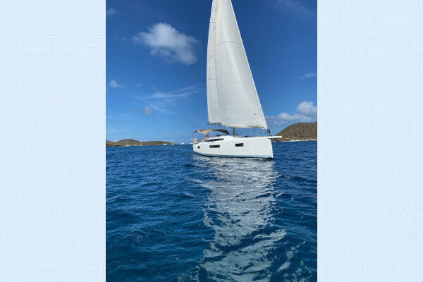 Charter settimanale a vela per Cooper Island-Isole Vergini Britanniche