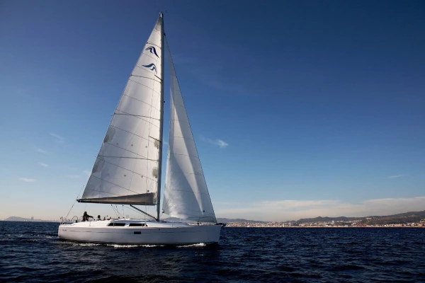 Imbarcazione Hanse offerta noleggio settimanale senza equipaggio Agistri-Grecia