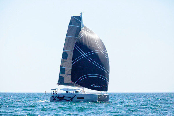 Chartering catamaran weekly Petit Martinique Grenada