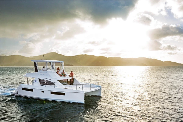 Skippered day charter Salt Island British Virgin Islands