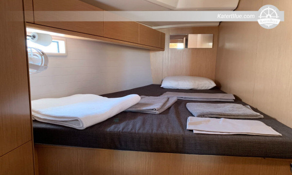 Seaside Symphony Weekly Bareboat Charter Valencia, Spain