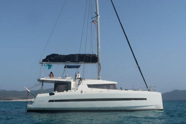 Skippered overnight charters offer Auckland New Zealand