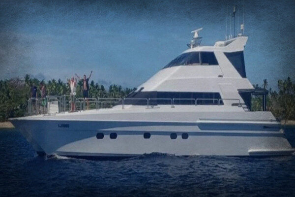Skippered luxury day charters Bay of Islands Fiji