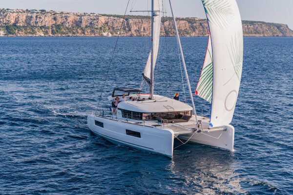 Luxury skippered half day charter Playa Blanca Colombia