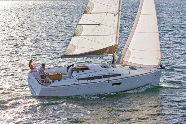 Luxury day charters offer Cartagena Colombia