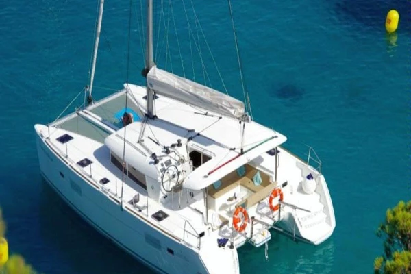 Skippered half day charter San Blas Panama Colombia