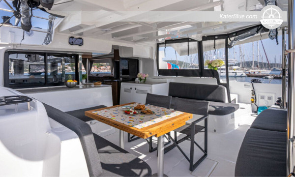 Weekly-Getaway Skippered Charter Frapa Dubrovnik, Croatia