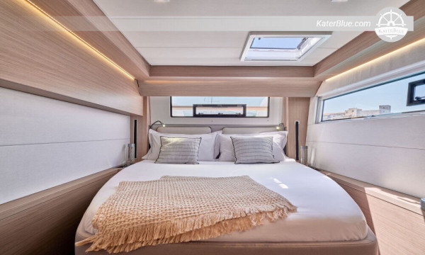 Weekly Bareboat Charter Frapa Dubrovnik, Croatia