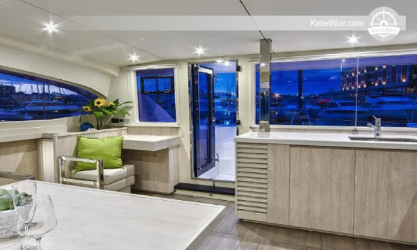 Luxury vessel skippered charters Whitehaven Beach Australia
