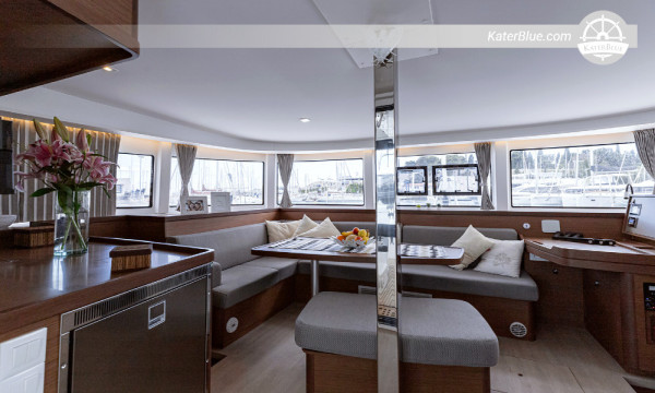 Weekly Skippered Charter Frapa Dubrovnik, Croatia