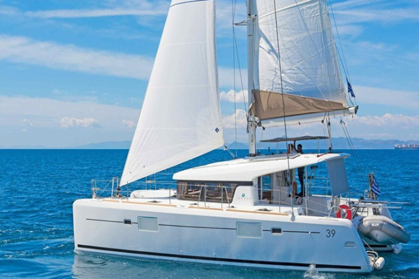Luxury catamaran day charter Valletta Malta