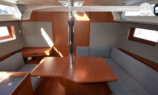 Opulent sailing vessel day carter Pittwater Australia