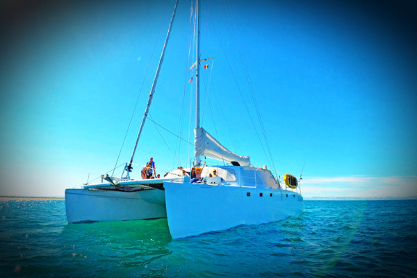 All inclusive catamaran charter Isla Espiritu Santo Mexico