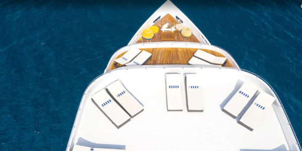 Golden Wall Channel Weekly Charter Male, Maldives
