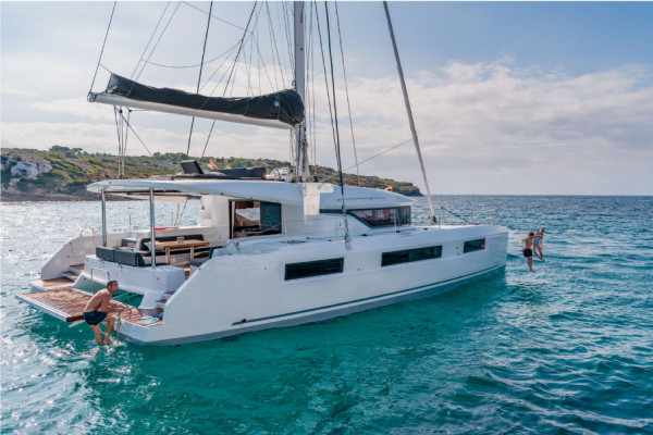 Skippered luxury catamaran charter Loreto Mexico