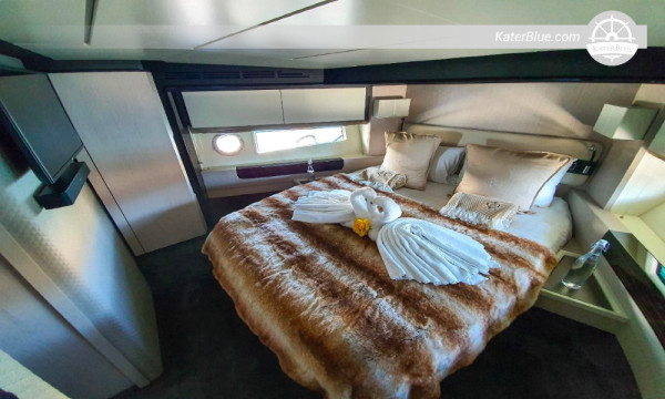 Azimut yacht day charters Isla-San-Francisco Mexico
