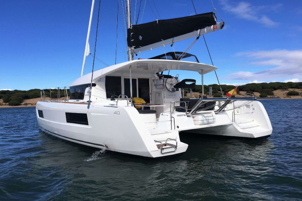 Location de catamaran à la journée dans la lagune de Colomitos, Mexique