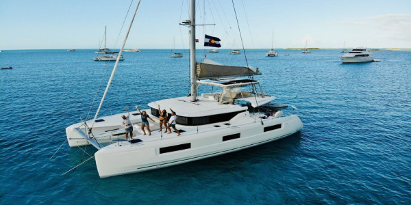 Volcanic Wonder Weekly Charter Excursion Vulcano Palermo, Italy