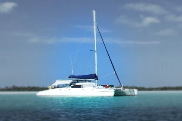 Luxury skippered half-day charter Rosario-Islands Colombia