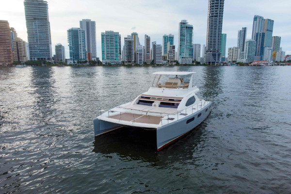 Luxury catamaran half day charter Cartagena Colombia