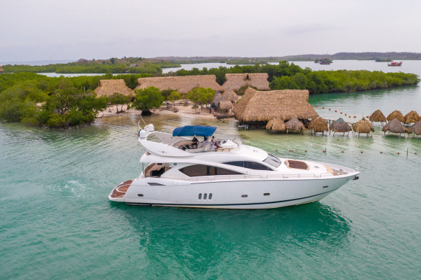 Luxusní jachta na půldenní pronájem Rosario Islands Kolumbie